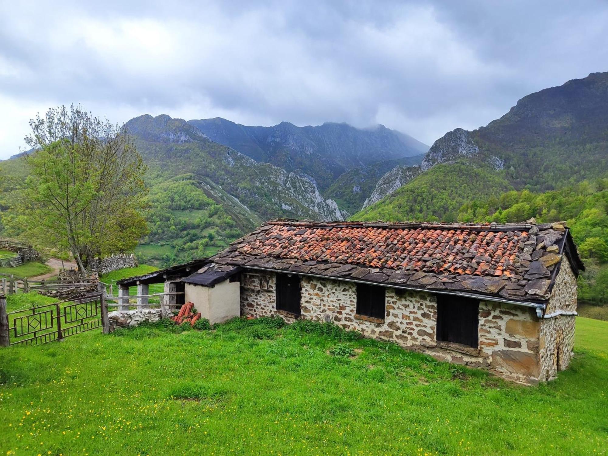 El Corral De Baxo Villa Felechosa Exterior photo